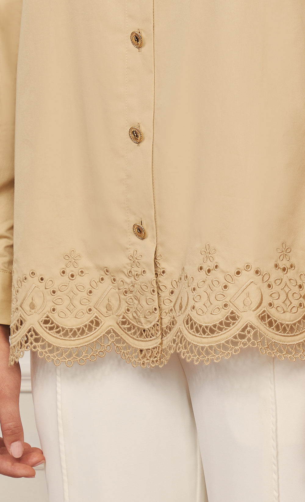 Rianna Shirt with D Monogram Lace in Beige