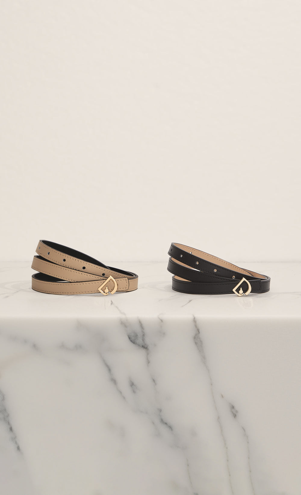 The Classic Reversible D Belt in Black & Taupe