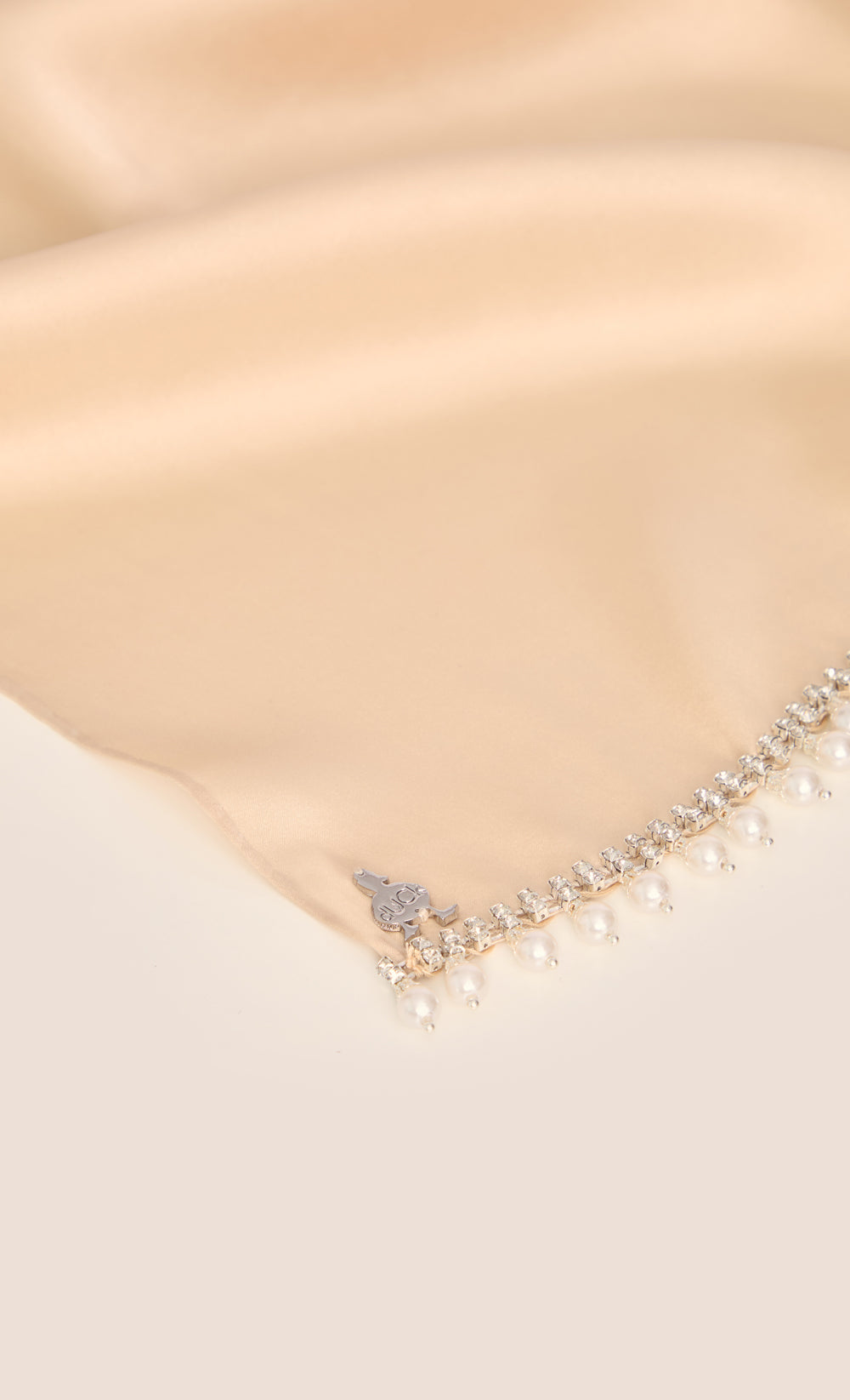 The Nisa dUCk - Luxe Shawl in Pearl Beige